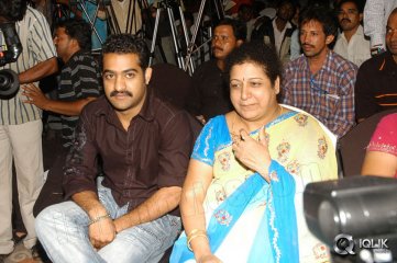 Celebrities With Mothers Exclusive Photos